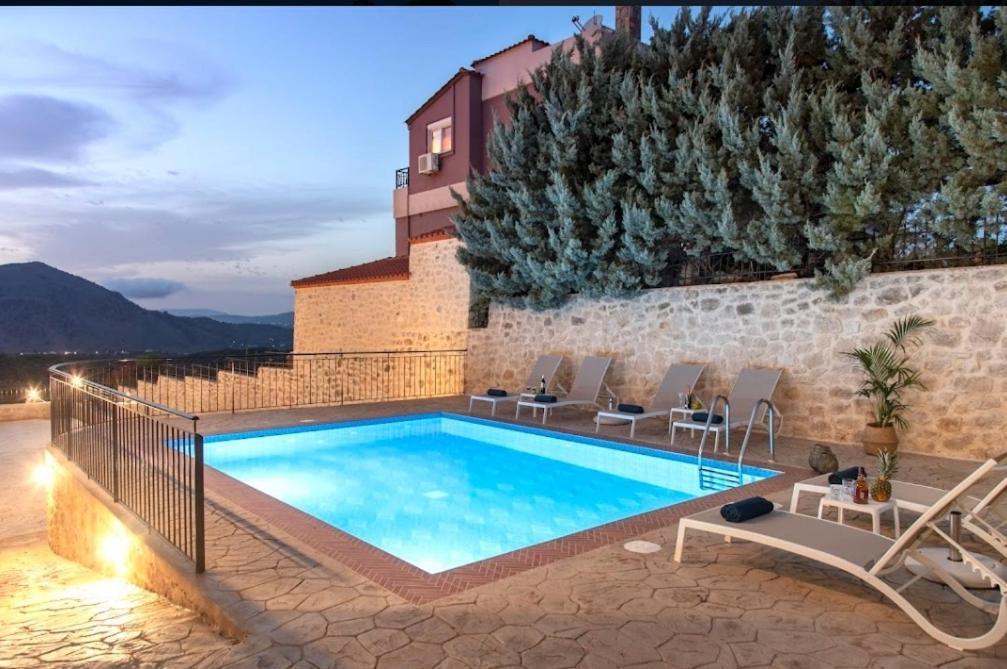 Villa Kermes Heated Pool Kournas Exterior photo